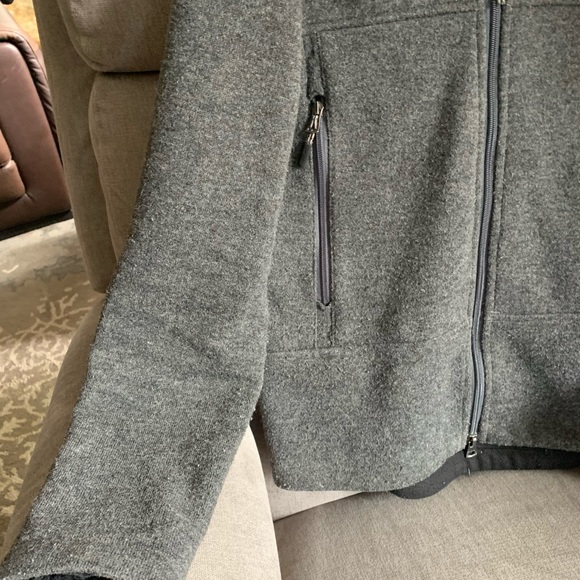 Men’s Roots Zip Up - Picture 3 of 5